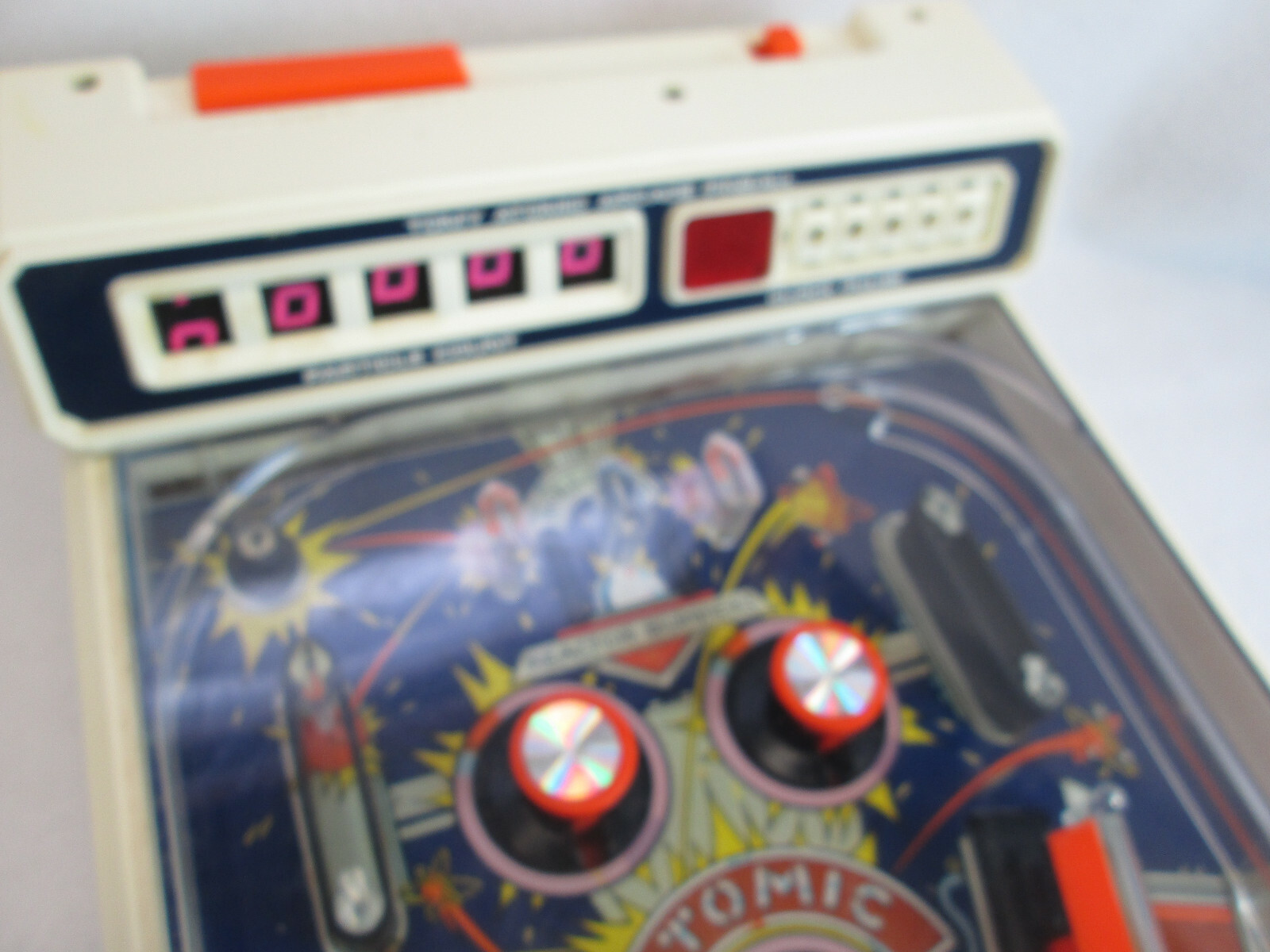 Vintage 1979 Tomy Atomic Arcade battery operated pinball game (works)