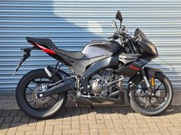 Aprilia Tuono 125 e5+