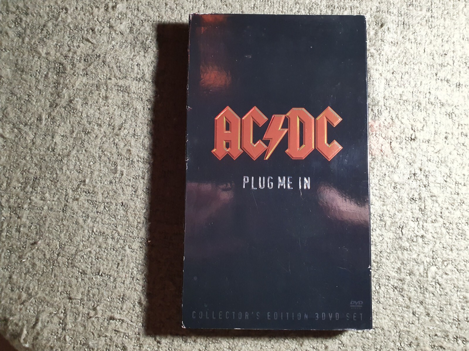 ※全付録つき〈輸入盤DVD(3枚組)〉AC/DC PLUG ME IN Amazon.co.jp: AC/DC-Plug me in : DVD