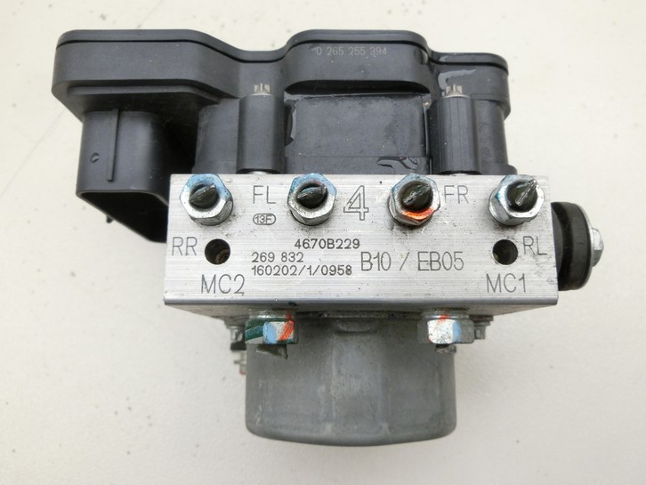 Mitsubishi Space Star II 16-19 ABS Steuergerät Aggregat Hydraulikblock Mitsubishi Space Star II 16-19 29.09.2016... Vorschau 5