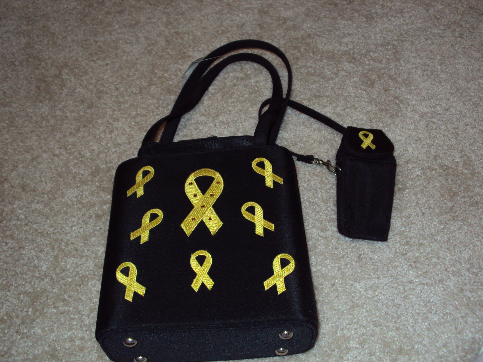 NWT Small Black Childhood Cancer Yellow Awareness Ribbons & Cell Phone Case/Gift