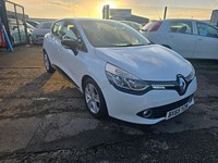 2015 Renault Clio 1.2 16V Dynamique Nav 5dr HATCHBACK PETROL Manual