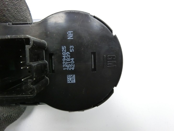 Opel Zafira C 11-16 Lichtschalter Schalter Dimmer LWR Opel Zafira C 11-16 16.10.2014 13294825 13301839 gebraucht Vorschau 4