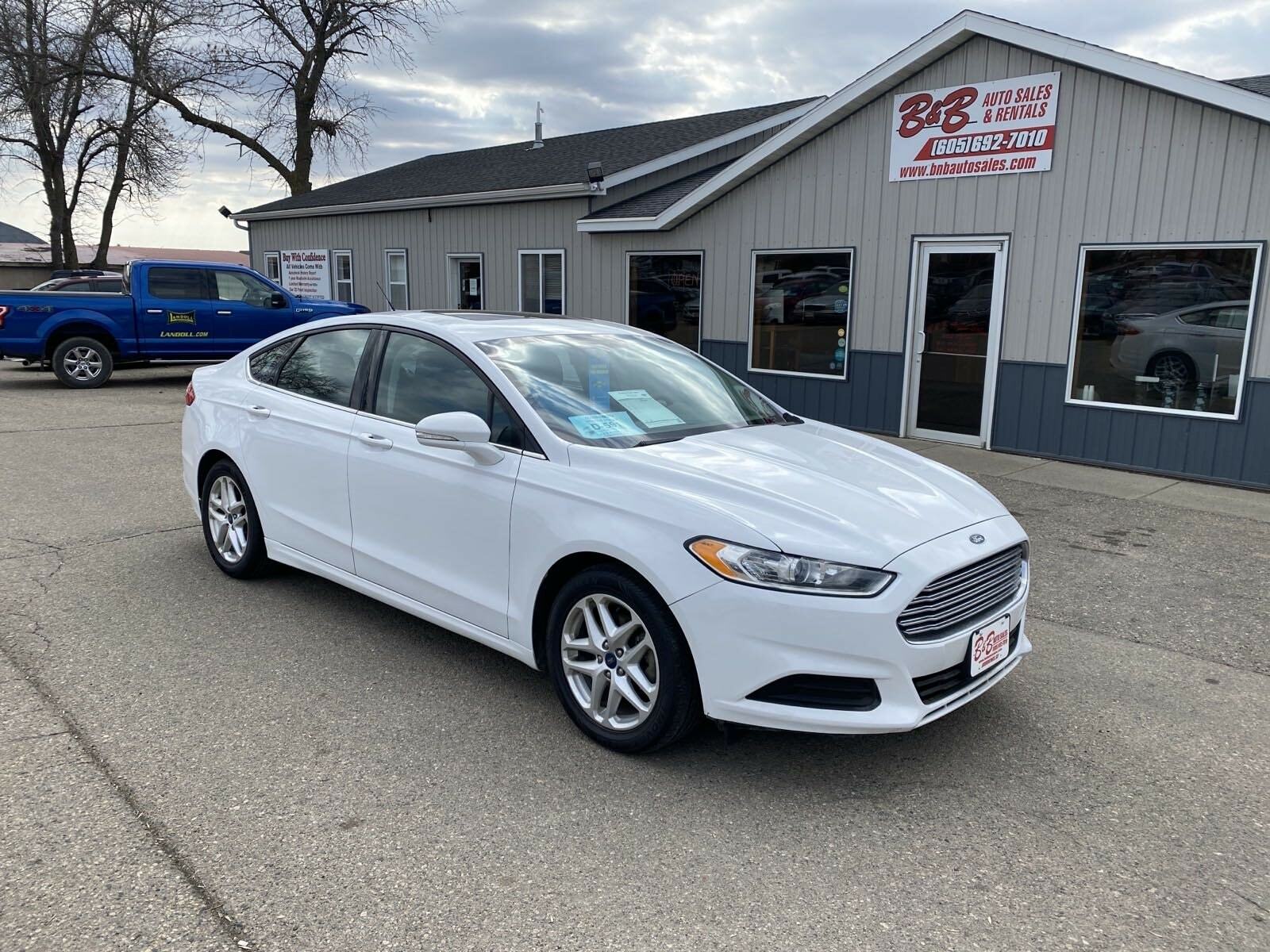 2014 Ford Fusion Se 104566 Miles White Sedan I4 Cyl Automatic