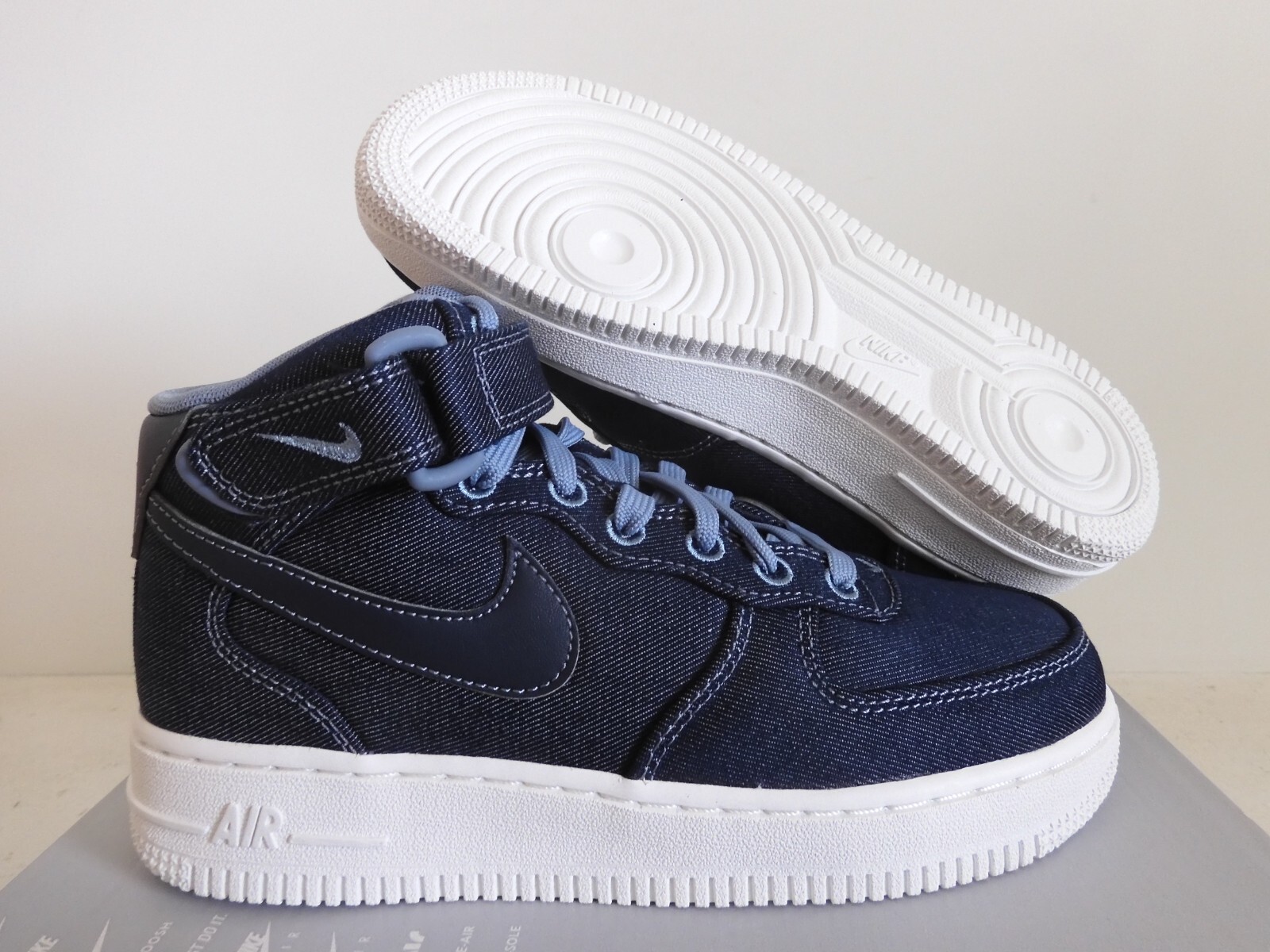 WMNS NIKE AIR FORCE 1 07 MID OBSIDIAN BLUE-WHITE WMNS NIKE AIR FORCE 1 07 MID OBSIDIAN BLUE-WHITE