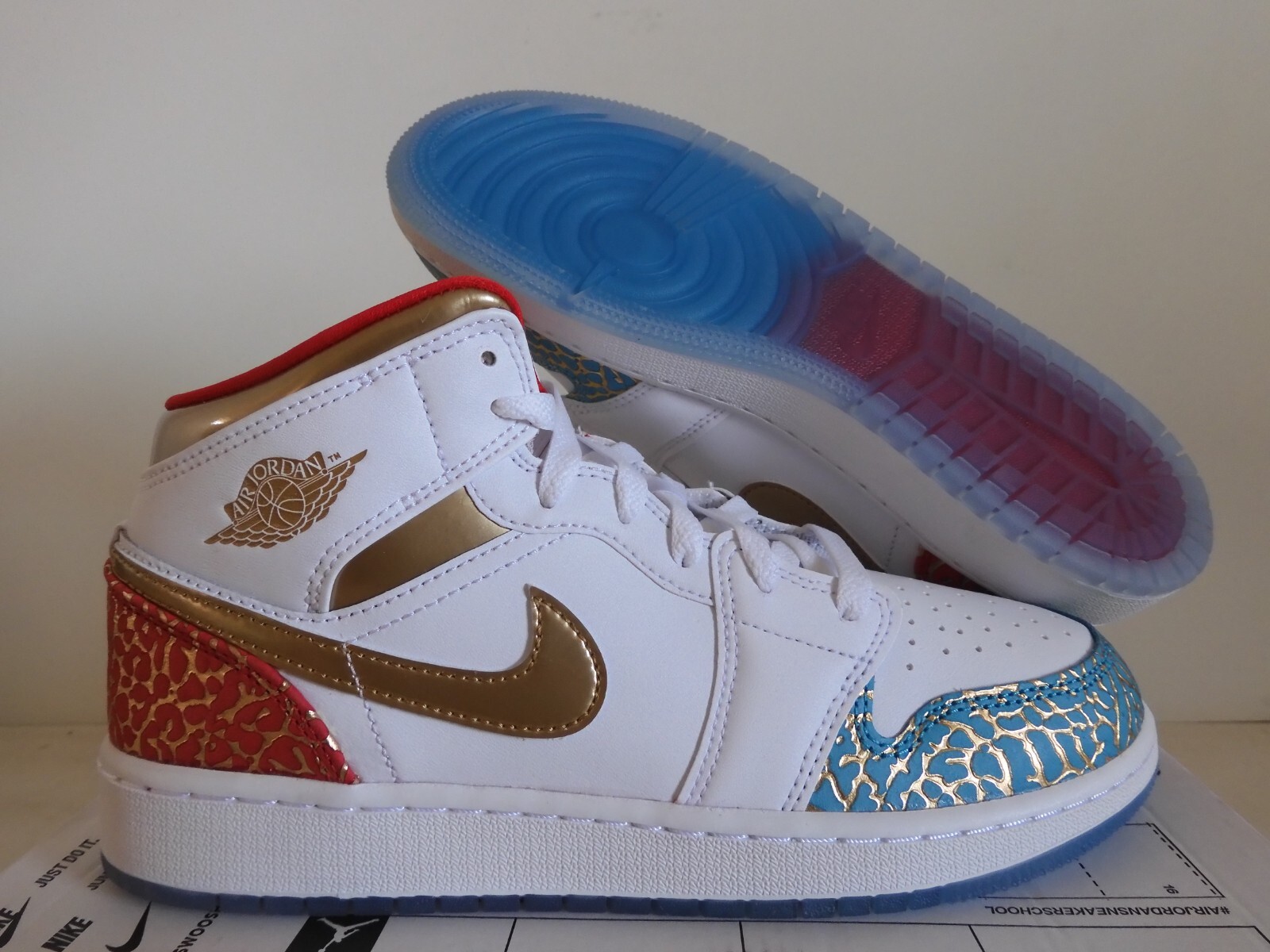 Nike Air Jordan 1 Mid Ss (Gs) Nike Air Jordan 1 Mid Ss (Gs)