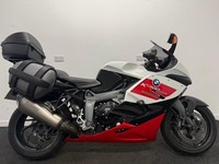 BMW K1300S ** FULL LUGGAGE - AKRAPOVIC - MOT TILL 2027 ** 