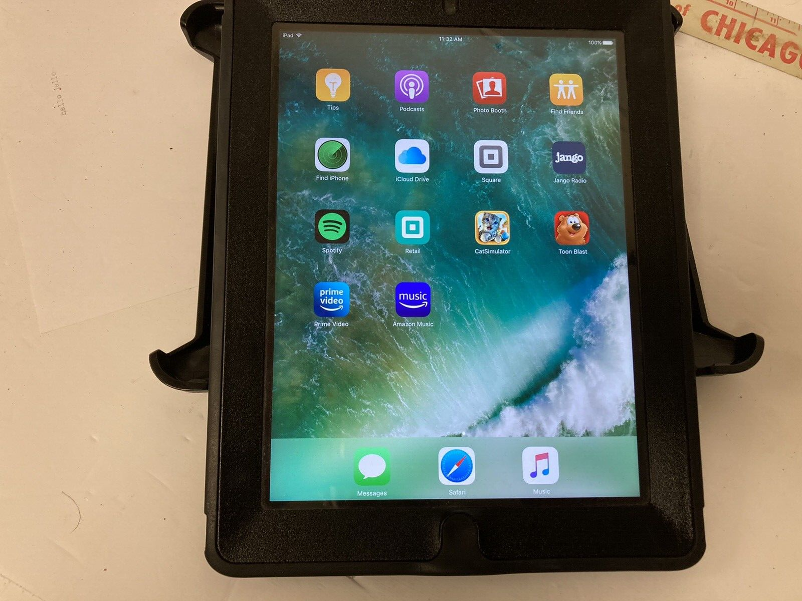 Apple iPad 4th Generation 32GB, Wi-Fi, 9.7in - Black, Model Apple iPad 4th Generation 32GB, Wi-Fi, 9.7in - Black, Model