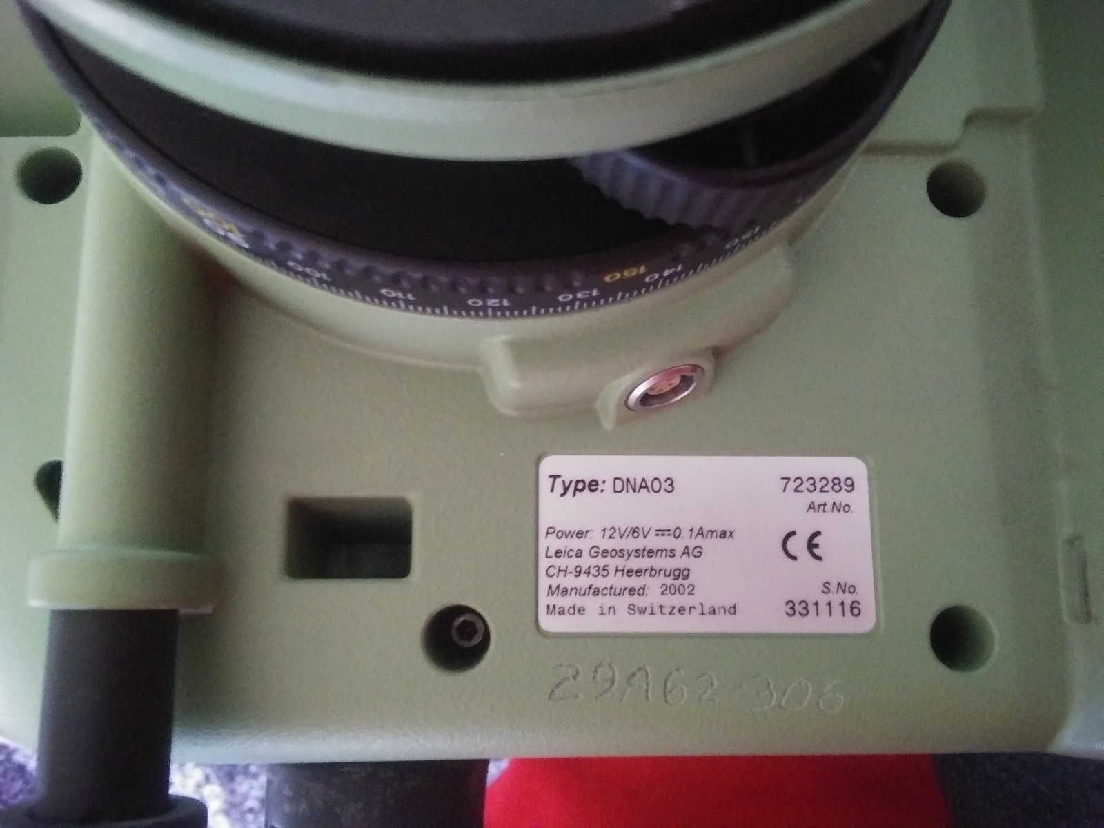 Leica DNA03 0.3mm Digital Level