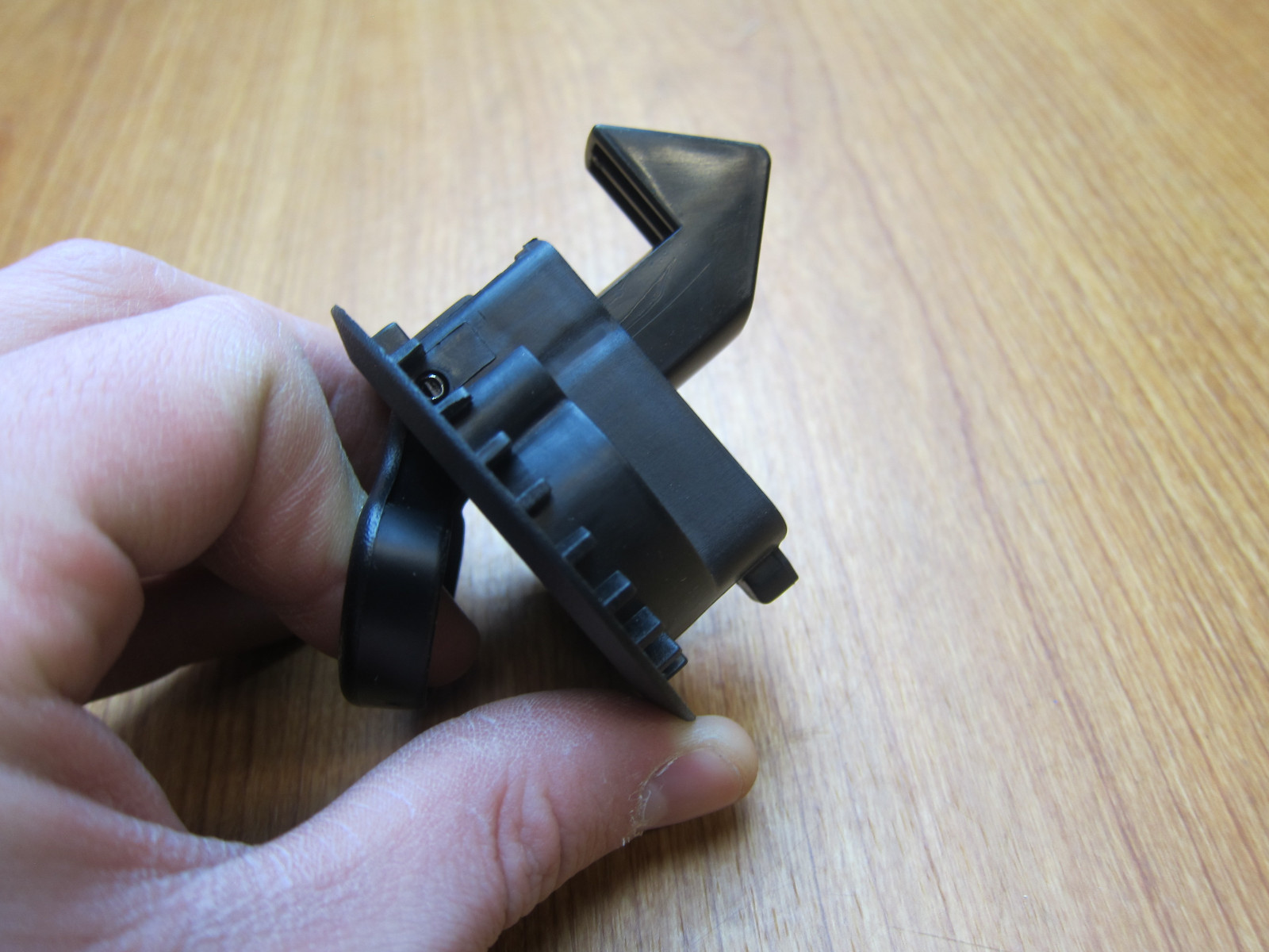 2009 2012 Dodge Ram Truck Under Seat Storage Compartment Latch Mopar