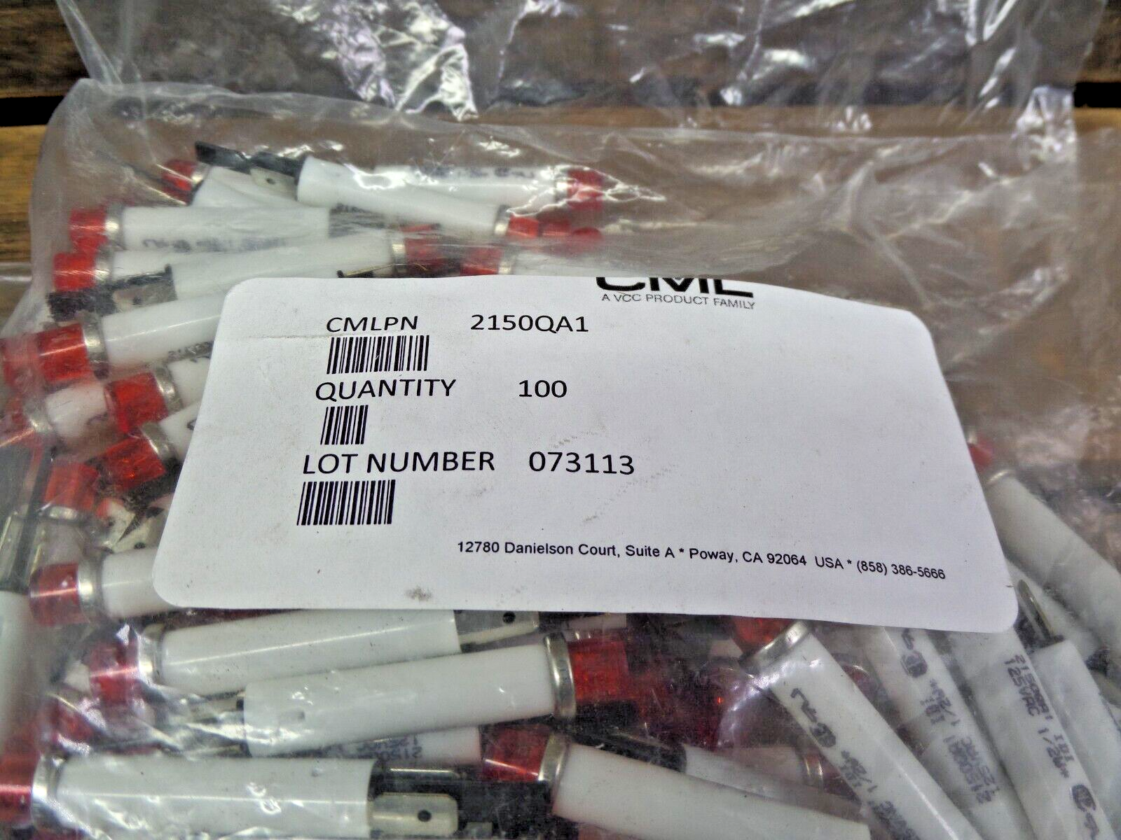 1 =IDI 2150QA1 Chicago Miniature Indicator Red Panel Mount Lamp 125VAC NEW DUTCH