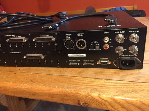 Avid HD I/O 16x16 Analog Interface in great condition.. includes Digilink Cable