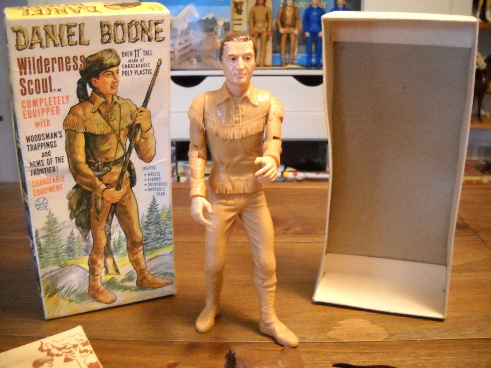 VINTAGE MARX JOHNNY WEST ( 1964 DANIEL BOONE COMPLETE ) ACCESSORIES,MANUAL,BOX