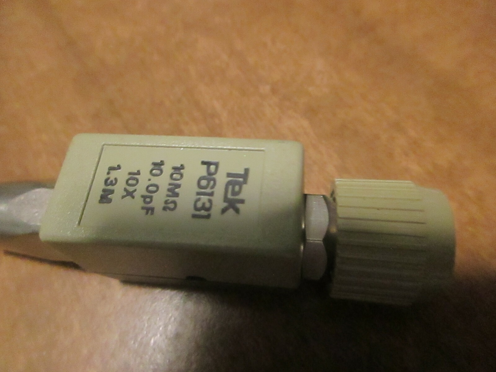 TEKTRONIX P6131 Passive 10X 300 MHz 1.3M Probe for 2400 Series & Others