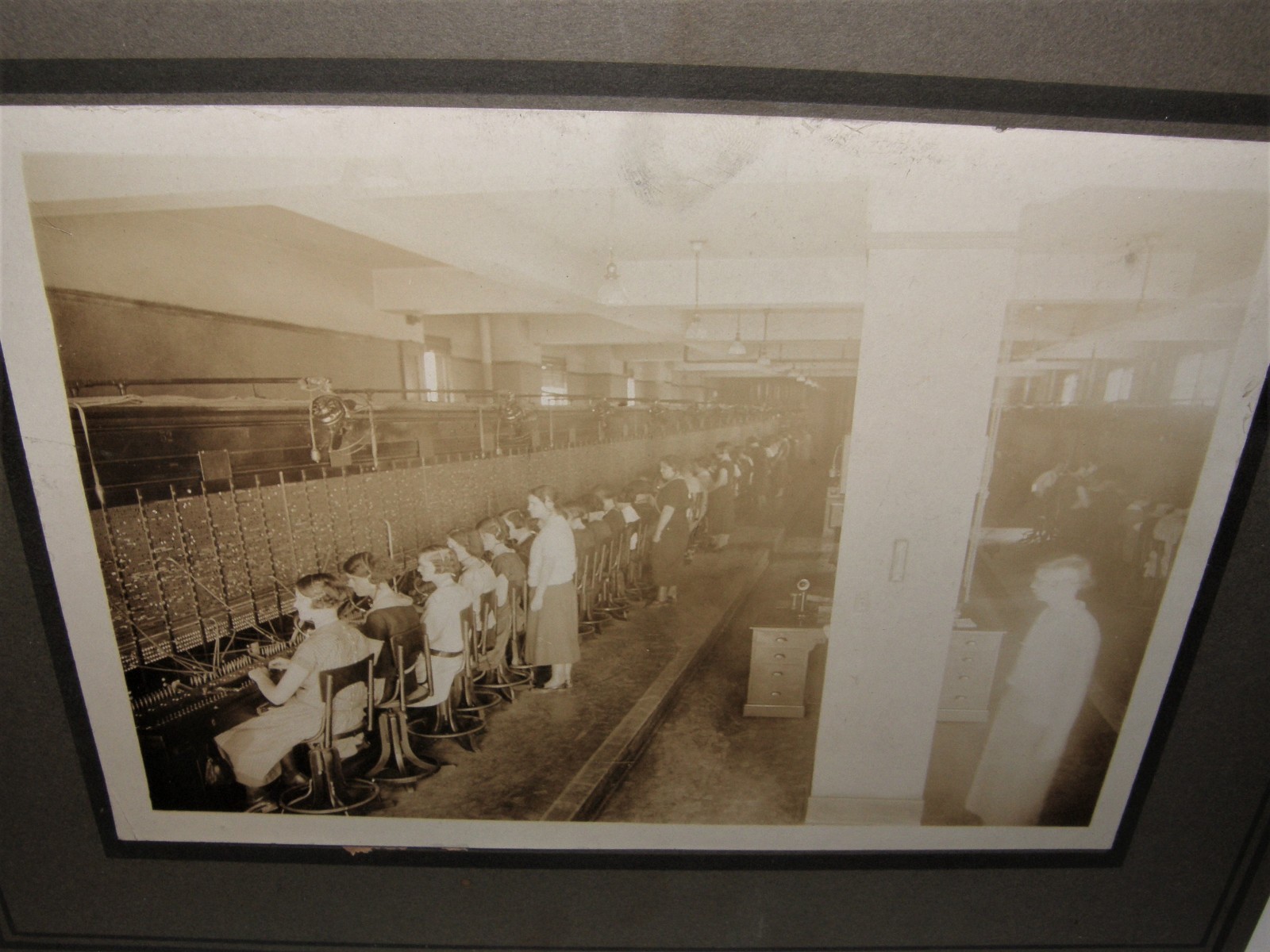 TELEPHONE COMPANY  BELL TELEPHONE PHOTO EARLY 1900'S