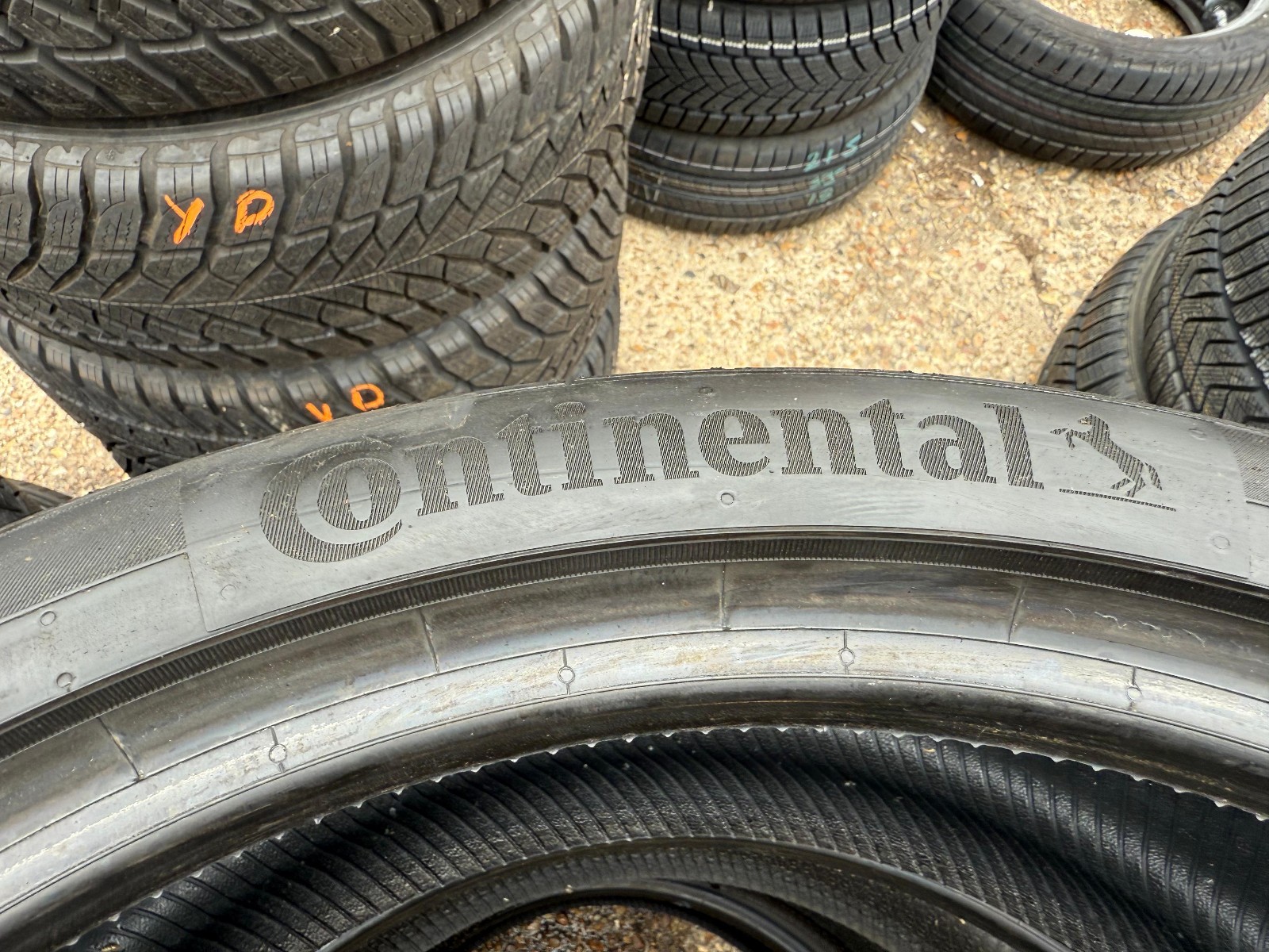 255 35 21 Continental, SC 6, MO1, XL, 98Y, x1 Single Tyre 6.5mm (F1_tyres) YD140