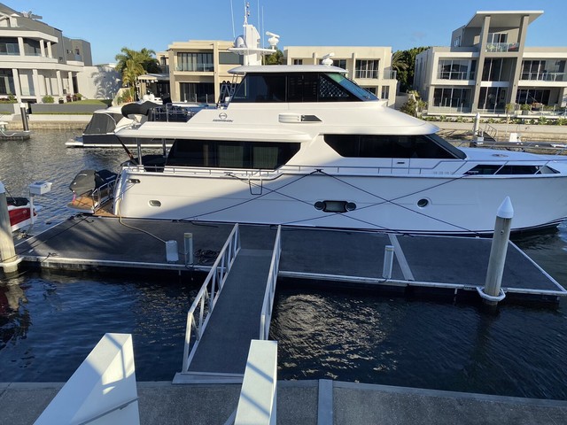 16m x 4m Pontoon ready to go! | Boat Accessories & Parts ...