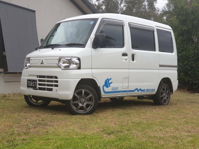 Mitsubishi minicab i miev