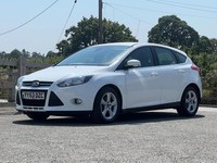 2013 Ford Focus 1.6 TDCi 115 Zetec Navigator 5dr HATCHBACK Diesel Manual