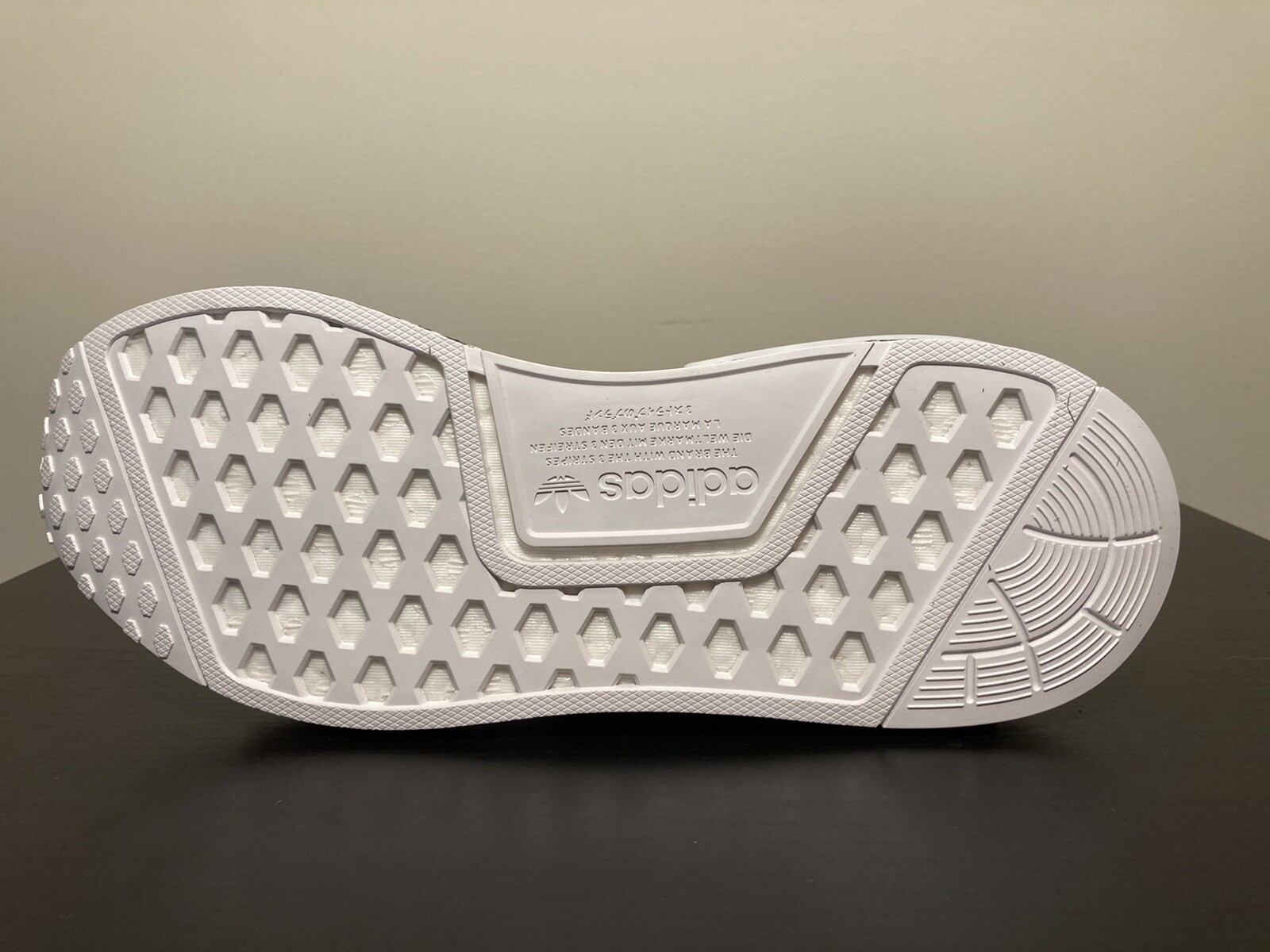 Adidas NMD R1 Boost White Mint Black Leopard Women's Shoes GZ1623 - Sizes  7-10: купить с доставкой из США, цена 12 682 руб - (374194569694)