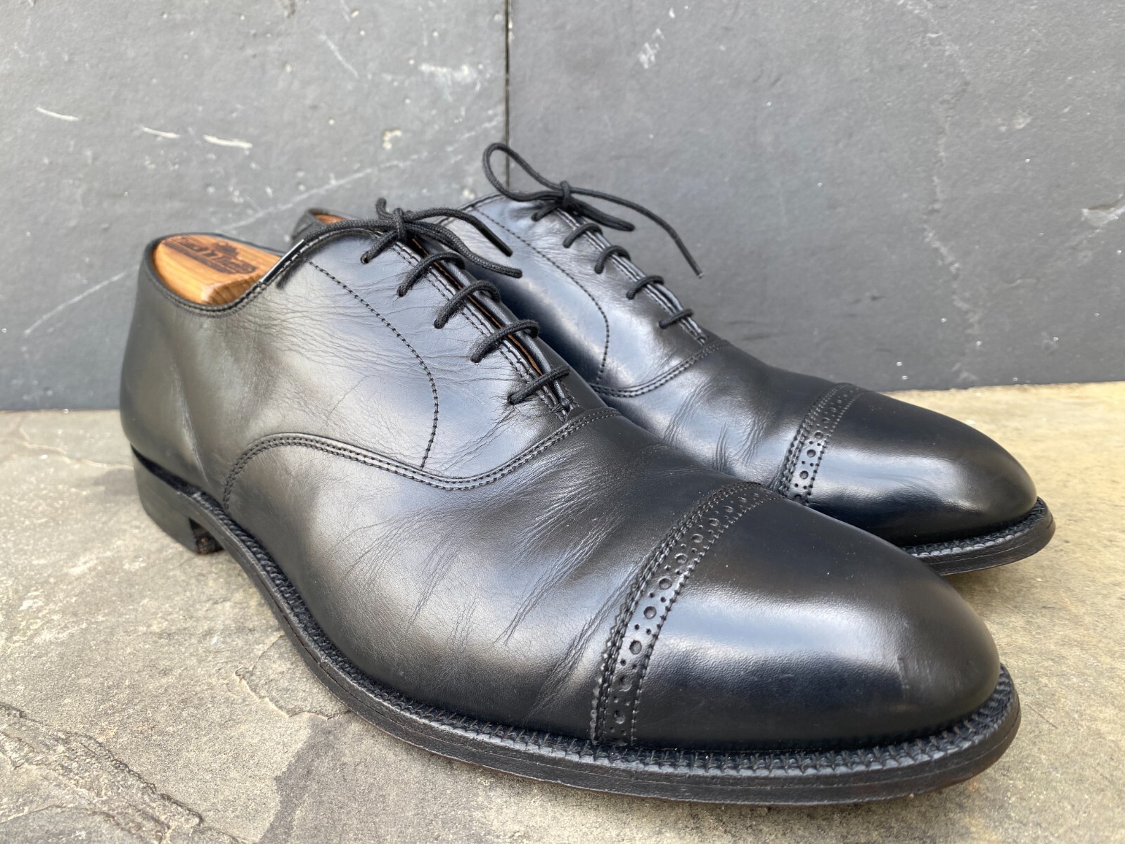 Alden Perforated Straight Tip Black Leather Cap Toe Oxford