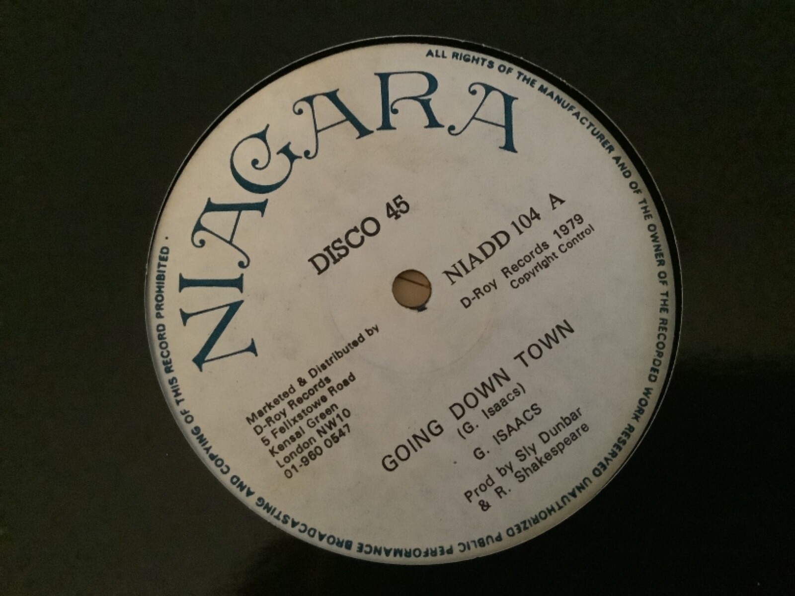 英12” Gregory Isaacs Going Down Town / Motherless Children NIADD104 Niagara /00250 Gregory Isaacs – Going Down Town / Motherless Children