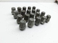 Nissan Juke F15 10-19 Satz Radmuttern Muttern Radbolzen Nissan Juke F15 10-19 10.06.2015 40224JY00A gebraucht Vorschau 4