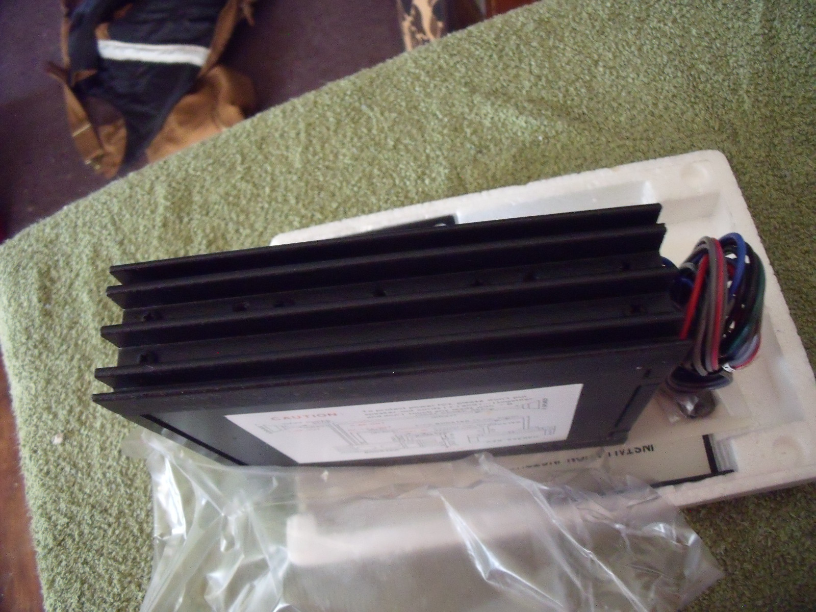 VINTAGE COMMTRON 60 WATT AUTO STEREO POWER BOOSTER  NOS NEW OLD STOCK