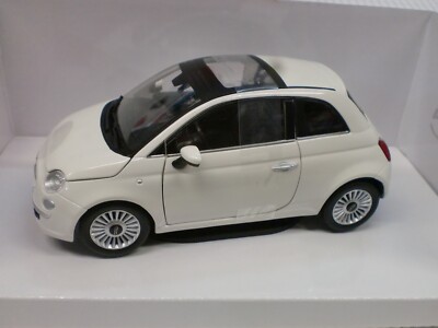 MONDO 1/24 FIAT NUOVA 500 BIANCA