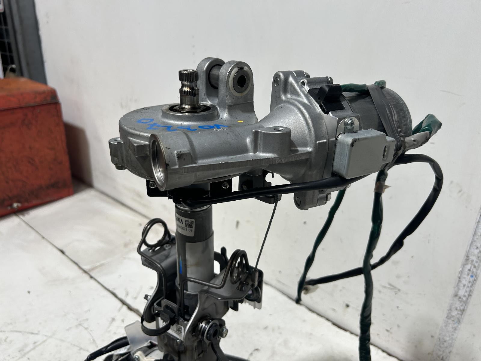 Toyota Corolla Steering Column ZRE152 03/2007-10/2013 - thumbnail 2