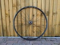 wtb asym i23 700c
