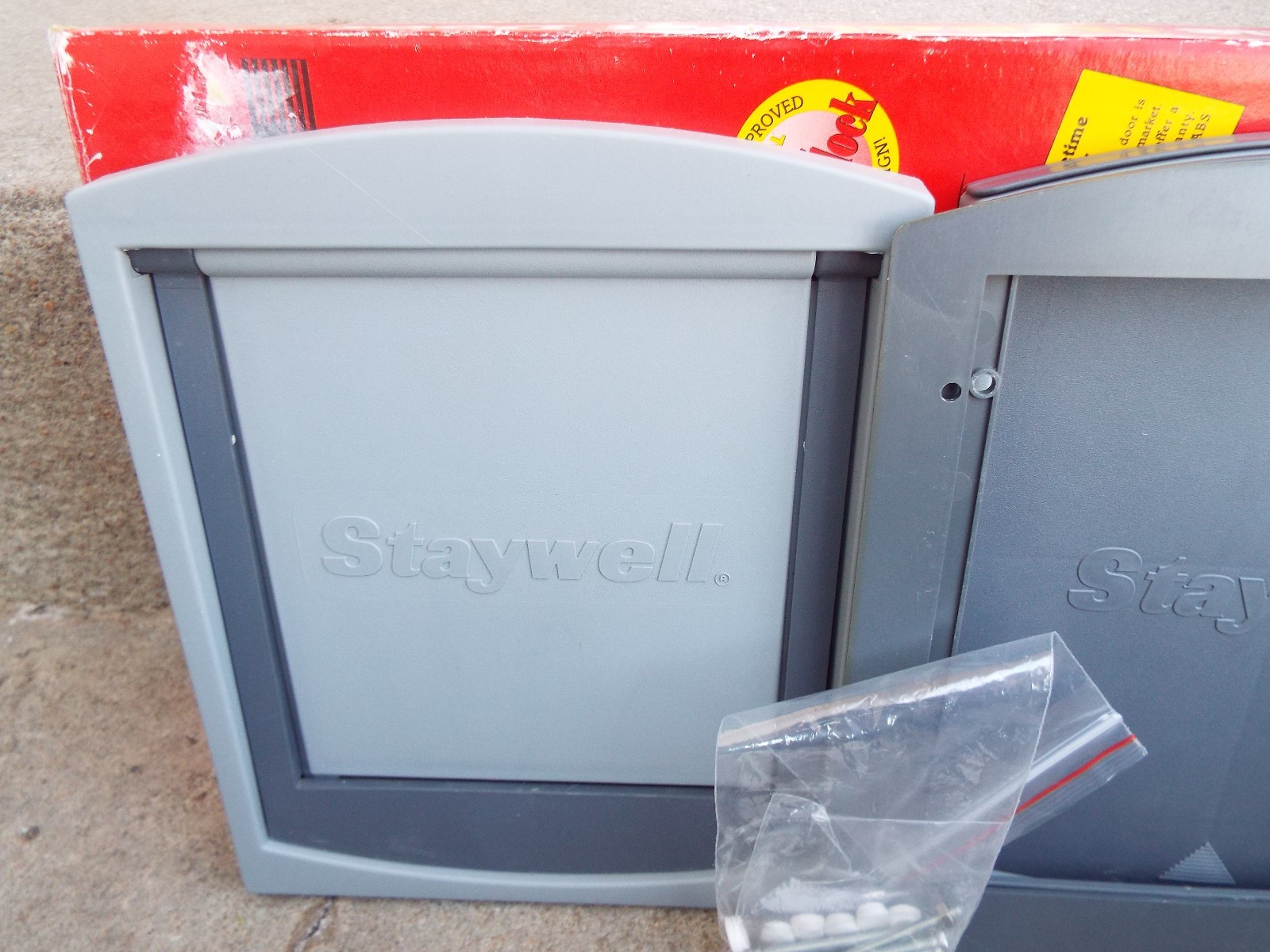 Staywell Pet Door (Small) with Magnetic Closure and Lock