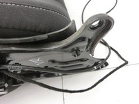 VW Tiguan 5N 11-18 Rückenlehne Sitz Sitzpolster Vorne Rechts mit Klapptisch VW Tiguan 5N 11-18 29.07.2015... Vorschau 5