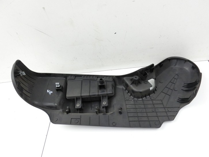 KIA Carens RP IV 13-19 Blende Innen Auflage Applikation KIA Carens RP IV 13-19 29.08.2014 89291A4000WK gebraucht Vorschau 4