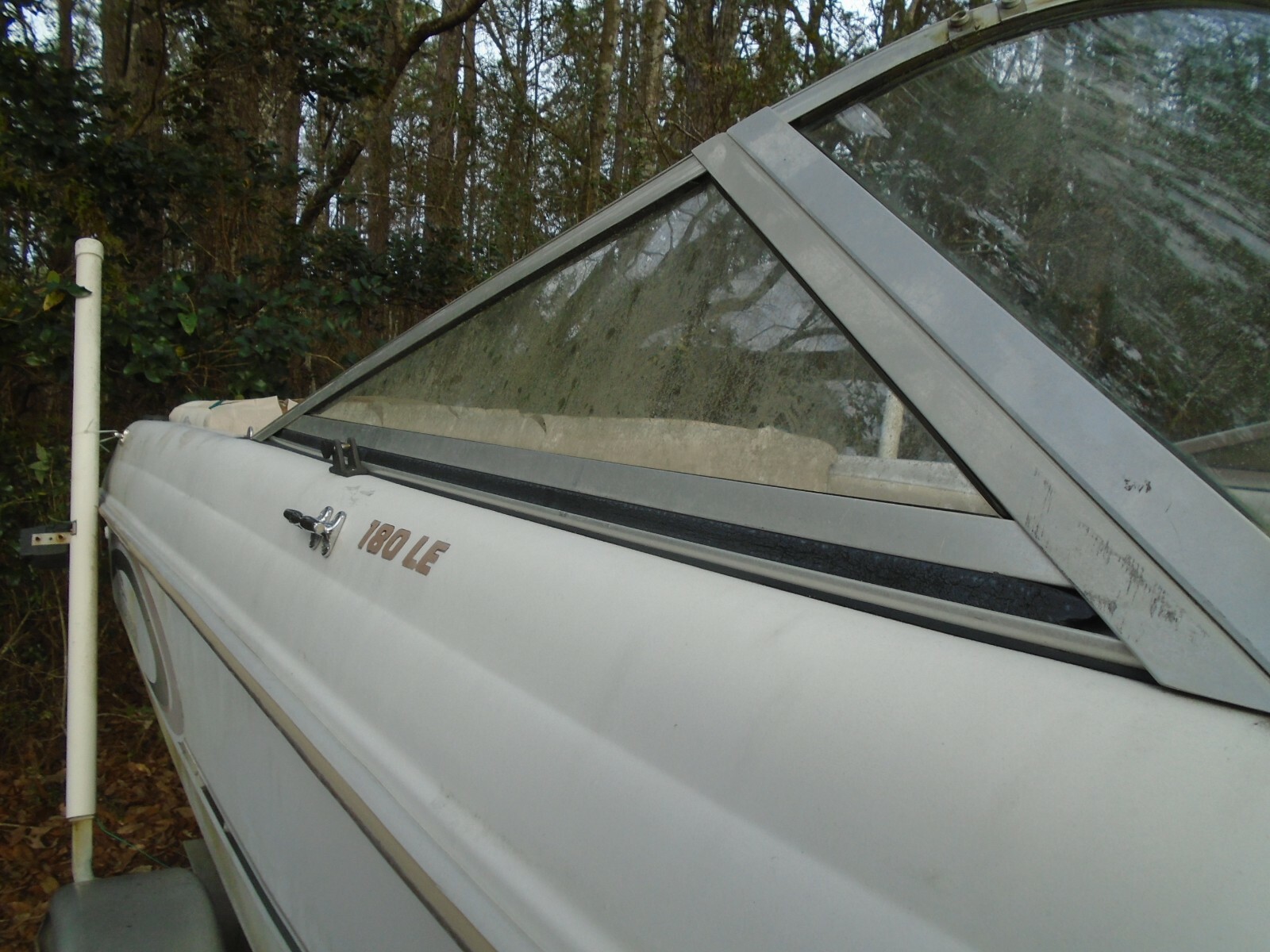FCRB wind and sea　ブリストル　XL size Chaparral 180 LE Boat Starboard Side Windshield, This Single