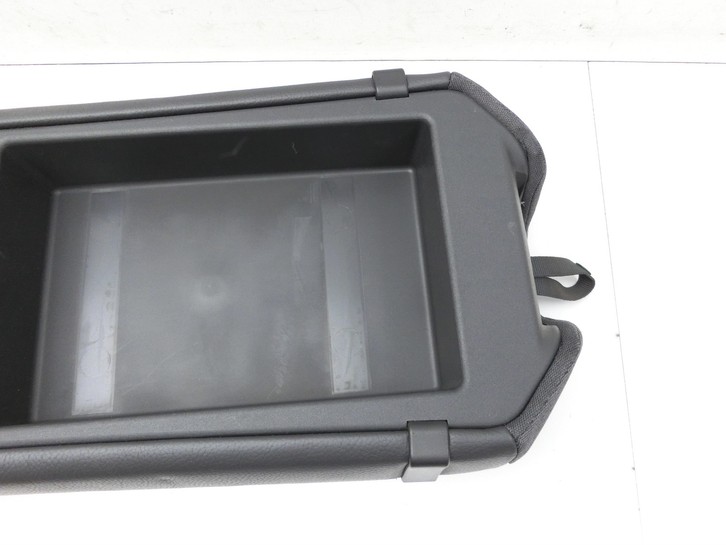 Volvo C70 542 06-09 Armlehne Mittelarmlehne Auflage Volvo C70 542 06-09 01.06.2007 gebraucht Vorschau 5