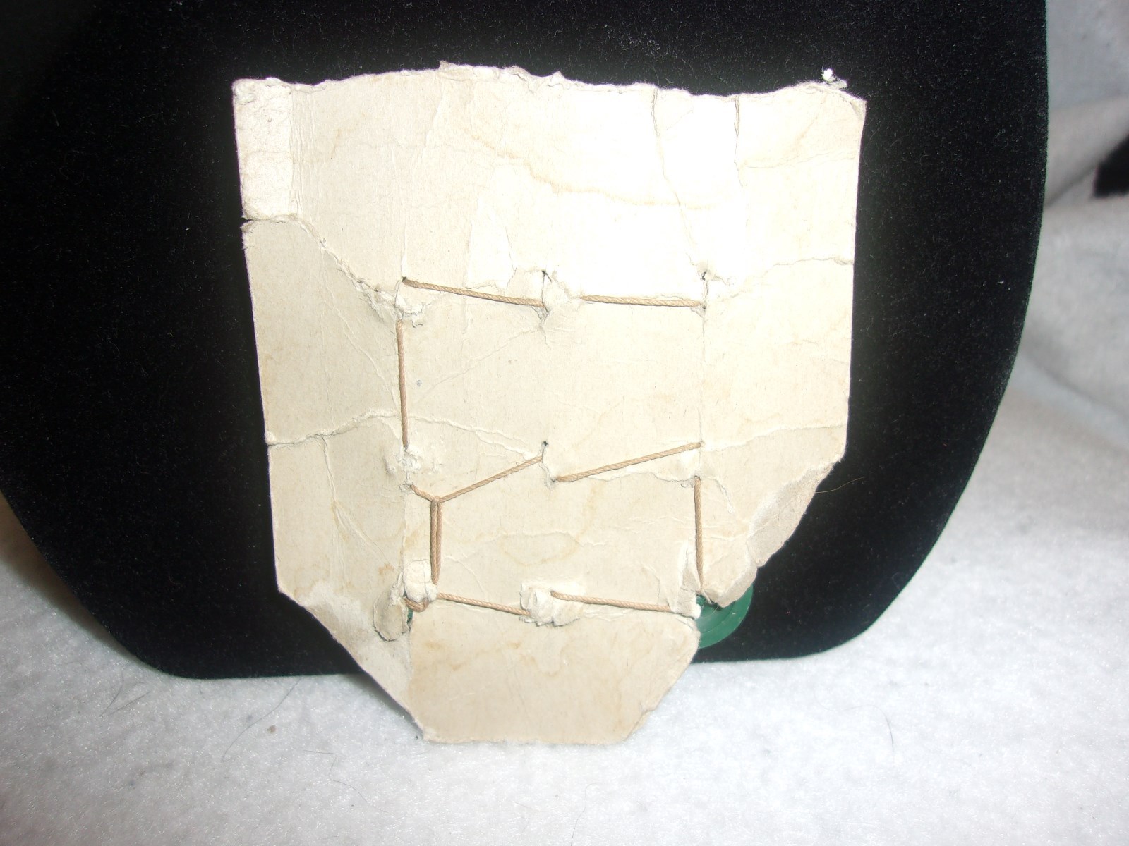 9 Vintage 1940s La Chic Forest Green Plastic Swirl Buttons~New On Card!!!