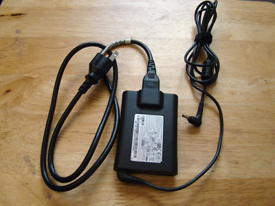 Samsung Ultrabook 19v 2.1a 40W Slim AC Adapter AD-4019SL, OEM/NP SERIES