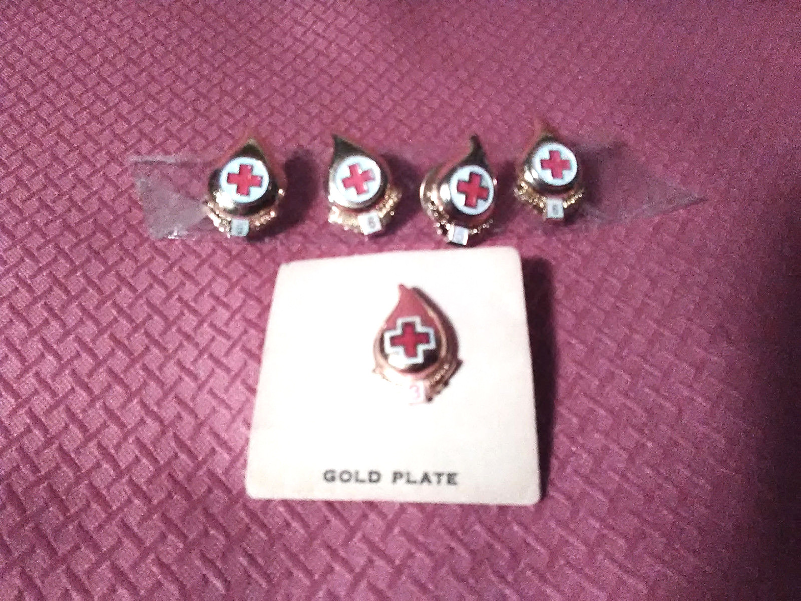 VINTAGE Lot Of 5 Gold Plated Red Cross 6 5 & 3 Galloon Blood Drop Donor Pins