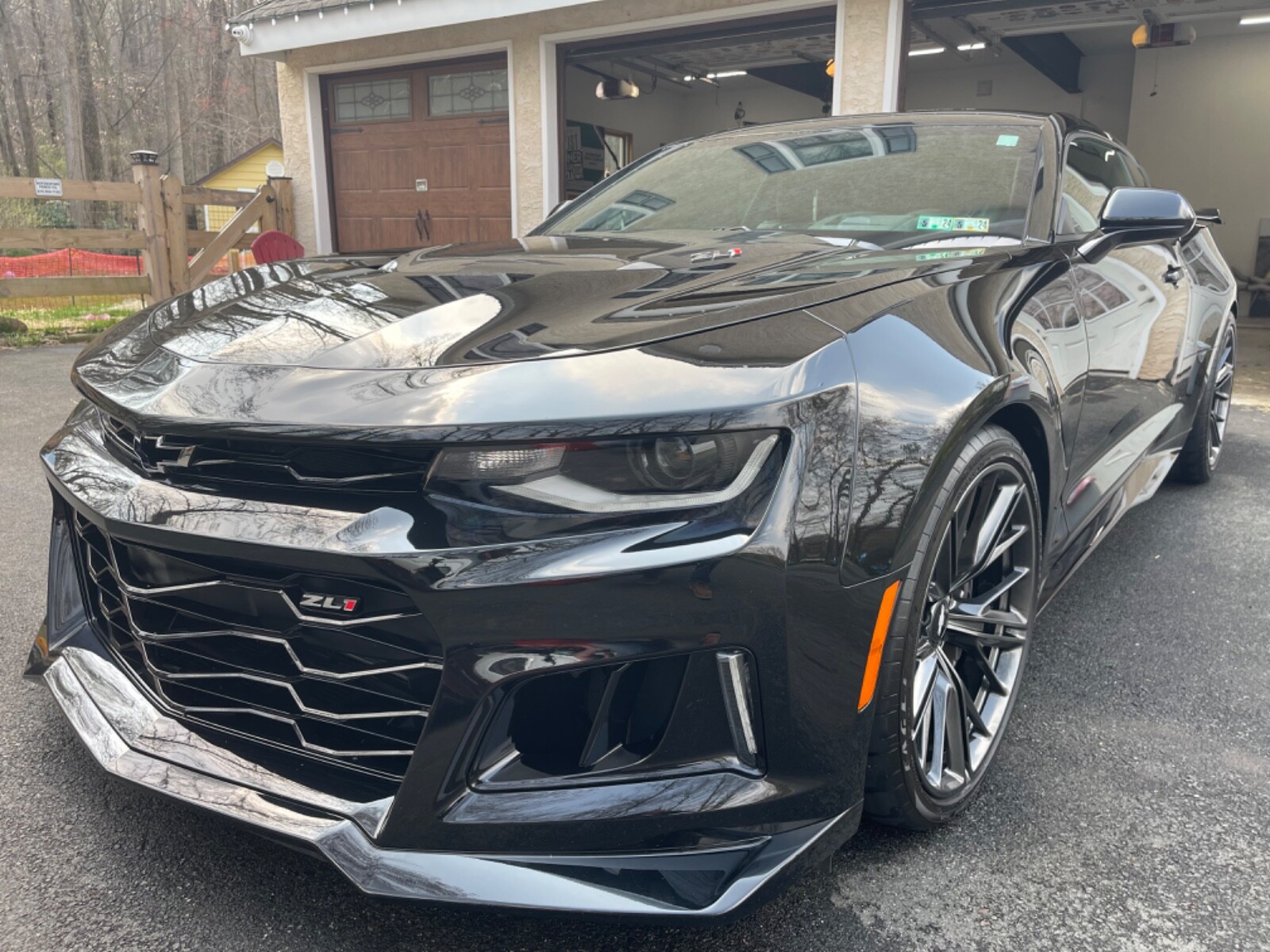 2018 Chevrolet Camaro ZL1 in a beautiful like new condition / 18,200 MILES