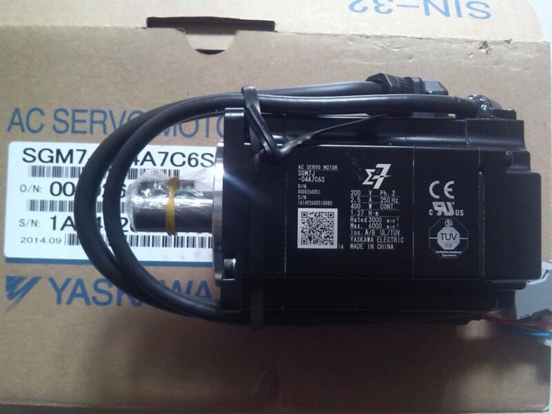 Yaskawa Sgm7j-04a7c6s Servo Motor Sgm7j04a7c6s New In Box Expedited Shipping