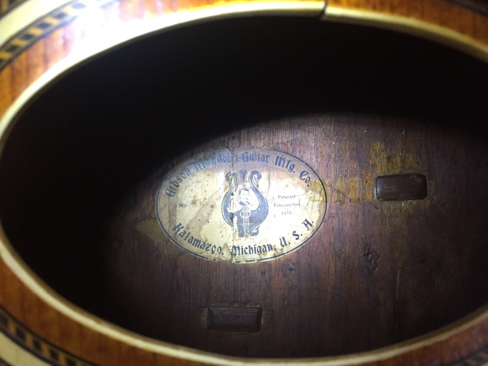 1906 GIBSON Style U Harp Guitar Spruce top and all Walnut - very RARE