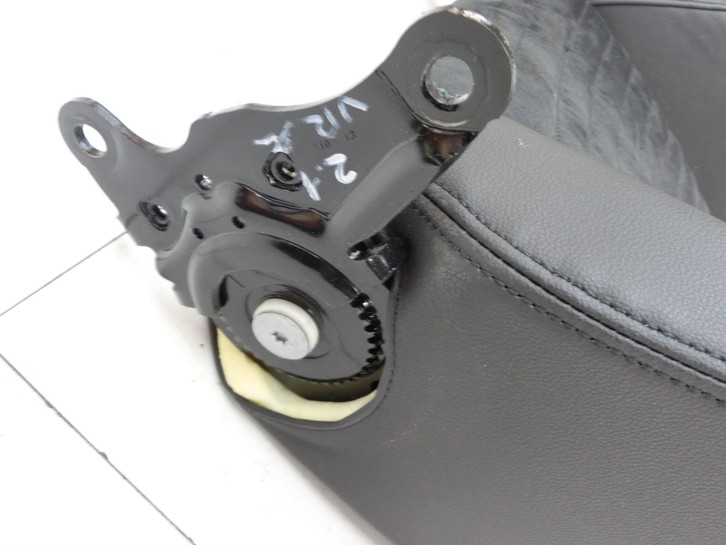 VW Passat 3G 14-19 Kombi Leder Sitzbezug Rückenpolster Rechts Vorne für Beifahrer Sitz beheizt VW Passat 3G 14-19... Bild 4