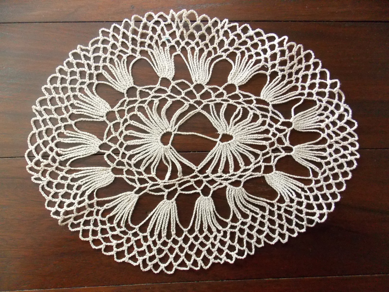 Five Vintage Handmade Crochet Doilies Cream   #42