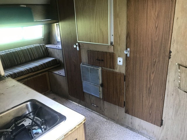 2019 23 foot swinger trailer