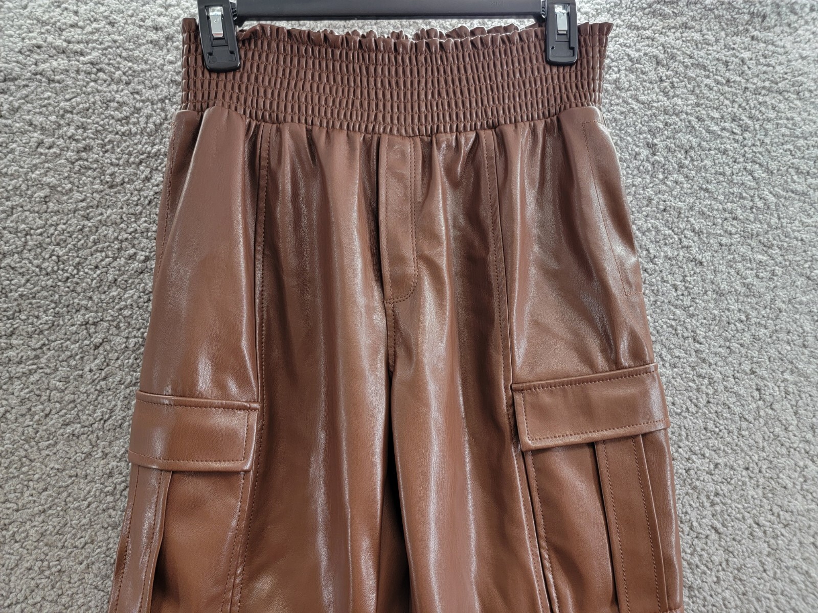 Cinq à Sept Jenning Vegan Leather Cargo Pants Women's S Espresso Pullon Style - Picture 3 of 17