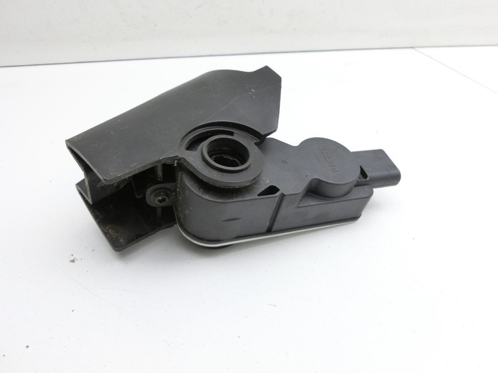 Tesla Model 3 Perf 20-23 Luftklappenstellmotor Stellmotor Pos.1 Tesla Model 3 Perf 20-23 18.04.2023 115579700... Vorschau 2