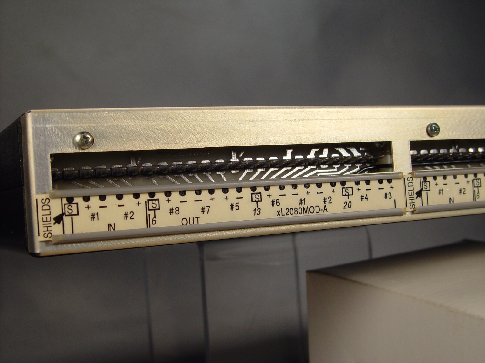 Ramko Research  RDL  dual 2X8 Analog audio distribution amplifier ***  NOS ***