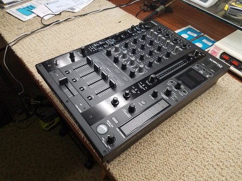 Denon X1800PRIME Professional 4-Channel DJ Club Mixer