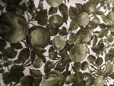 LIGHTWEIGHT 100% COTTON FABRIC  BORDEAUX P&B TEXTILES,  APPLES 